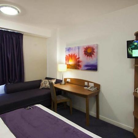 Premier Inn Greenock Exterior foto